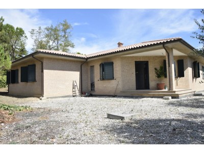 Properties for Sale_VILLA AL GREZZO FOR SALE IN THE MUNICIPALITY OF MONTEGIORGIO province of Fermo Marche region in Italy in Le Marche_1